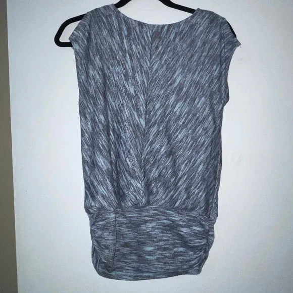 Knox Rose Blue Gray Striped Ruched Tunic Top XS - Picture 2 of 9